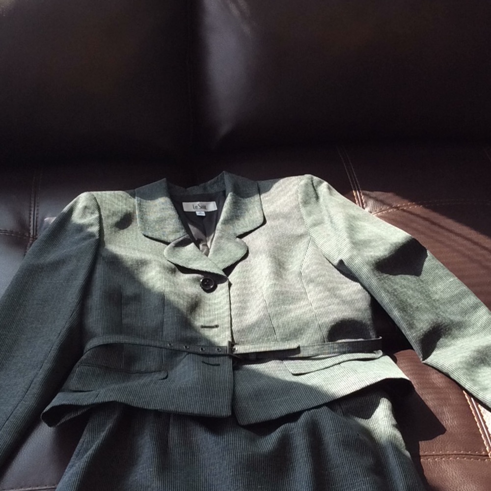 Olive Tahari pleated skirt suit